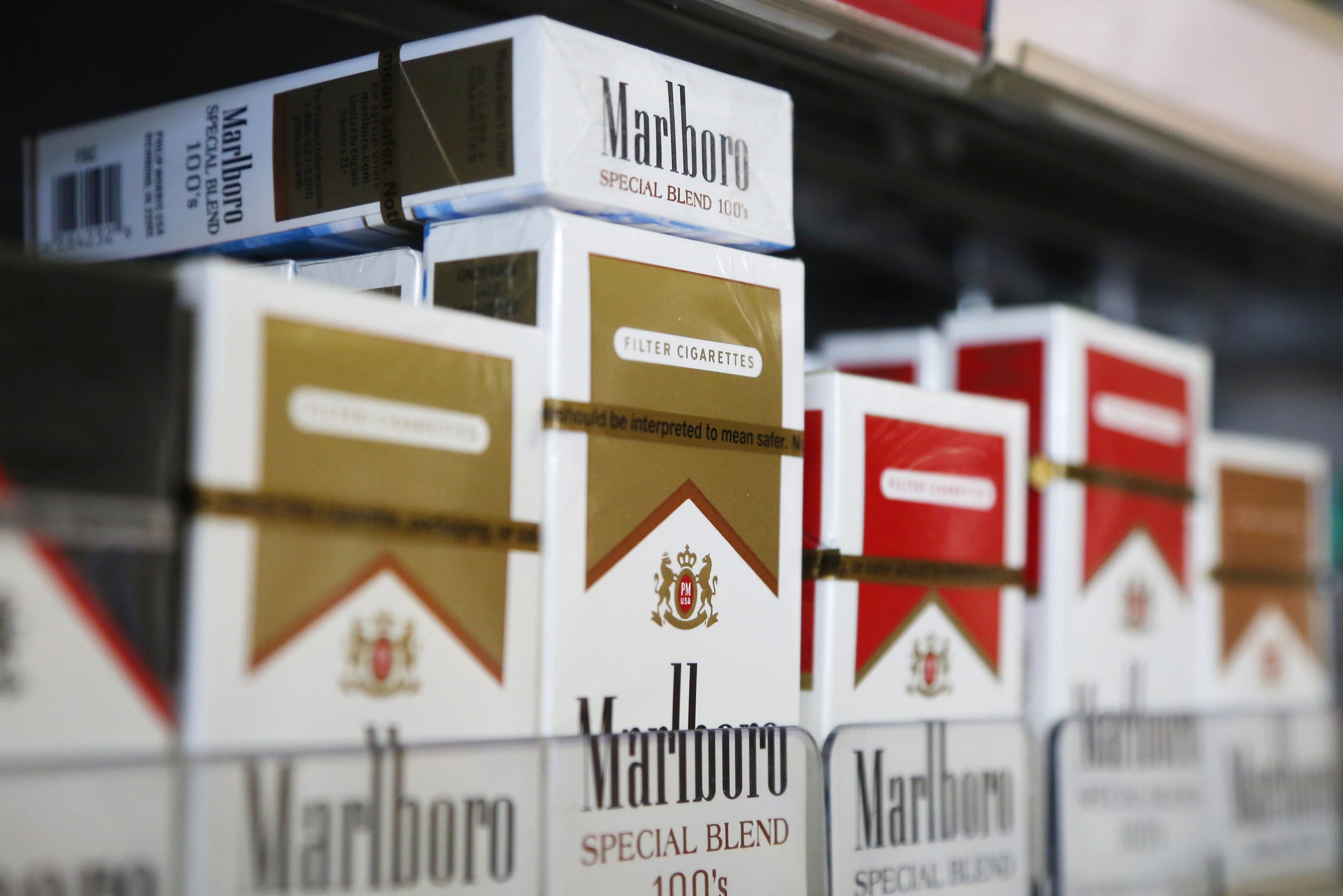 Philip Morris ruft komplette Zigaretten-Marge zurück wegen enthaltenen Giftstoffen