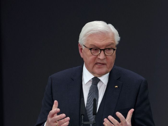 El presidente de Alemania pide a los alemanes que salgan de Rumanía lo antes posible
